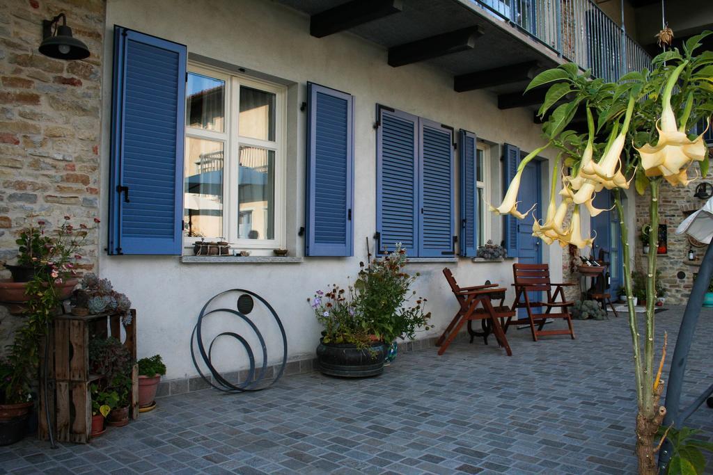 Gasthaus Cascina Giardini Alba  Exterior foto